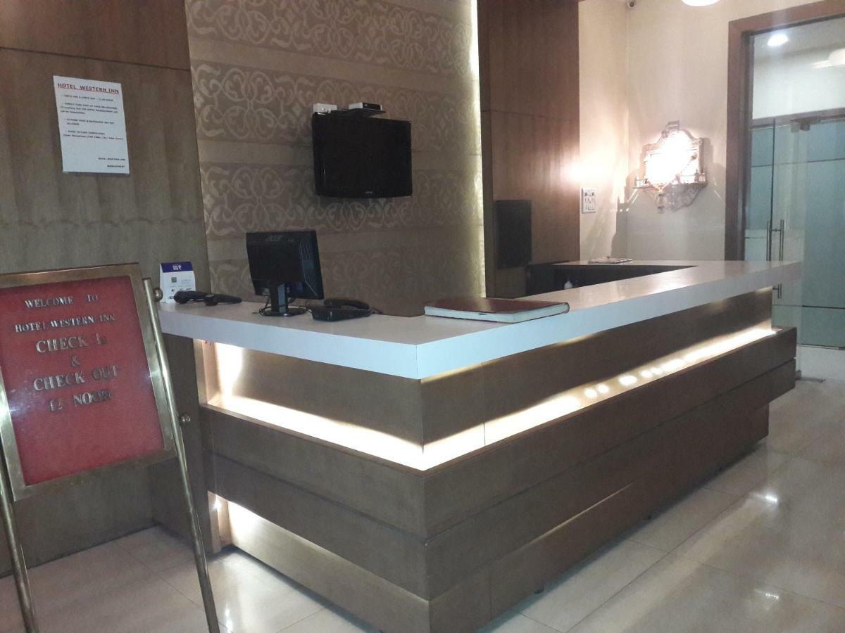 Hotel Western Inn Vasai Εξωτερικό φωτογραφία